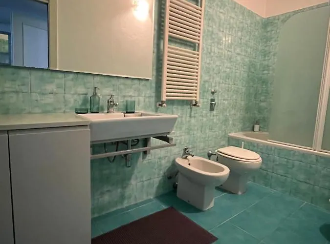 Apartament Bilocale Zona Tortona *